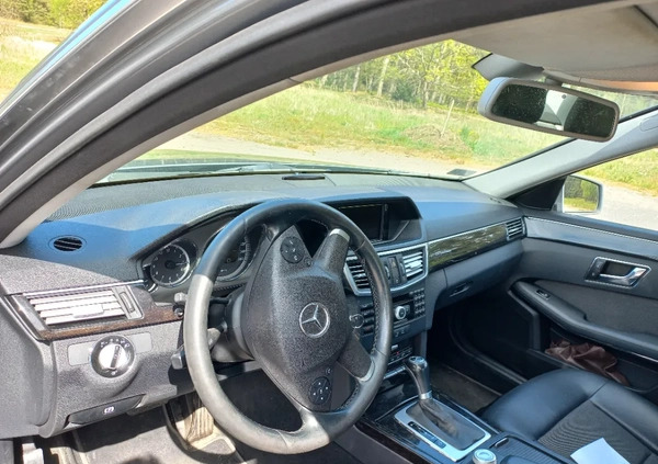 Mercedes-Benz Klasa E cena 27900 przebieg: 466666, rok produkcji 2009 z Grójec małe 22